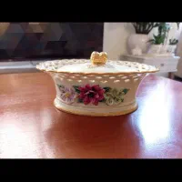 شکلات خوری و ظرف میوه توری