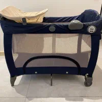 تخت پارک و کنار مادر گراکو