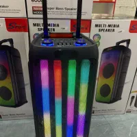 سه عدد اسپیکر و یک عدد گوشی سامسونگ کارکرده