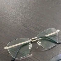 یک عدد فرم طبی عینک