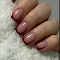 کاشت ناخن با تخفیفات ویژه