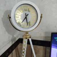 ساعت ایستاده کاملا سالم هست