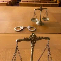 وکیل پایه  یک دادگستری