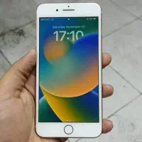 ایفون 8 پلاس