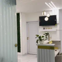اجاره به لاین آرایش دائم و فیبروز در کلینیک