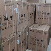 فروشنده و ادمین حضوری خانوم درصدی