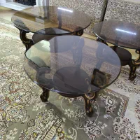 جلو مبلی میز