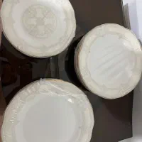 چینی توس ۱۸نفره