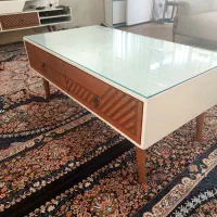 میز جلومبلی