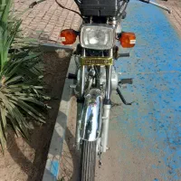 موتورسیکلت ۱۴۰۱ پیشرو