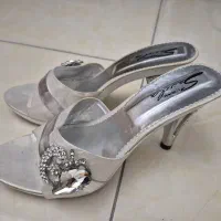 صندل مجلسی زنانه کاملا سالم|کیف، کفش، کمربند|تهران, شارق|دیوار