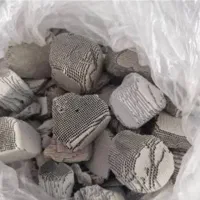 خاک کاتالیزور دارم بالا 20 کیلو