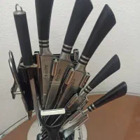 ست چاقو|ظروف پختوپز|اندیشه, اندیشه فاز ۳|دیوار