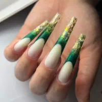 کاشت ناخن و اموزش فوق تخصصی ناخن فقط ۳(بامدرک)