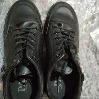 نیم بوت|کیف، کفش، کمربند|زرند, |دیوار