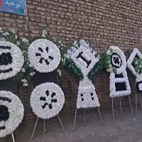 اجاره تاج گل و گل فروشی