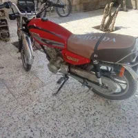 با سلام موتور 150 سالم مدل 95 پلاک ملی مدارک کامل