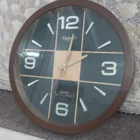 ساعت دیواری سالم سالم