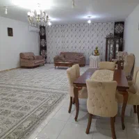 یکباب خانه واقع خیابان صنمت نفت طبقه دوم