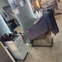 همکار ارایشگر /قیچی زن