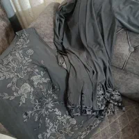 دوتیکه گیپور|لباس|قم, وادی السلام|دیوار