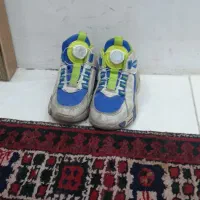 کاپشن چرم و هودی|کفش و لباس بچه|میانه, |دیوار