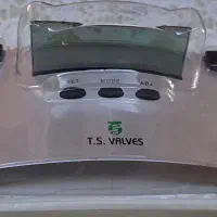 مجسمه و دکوری و ساعت و فریم عینک