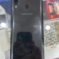 سامسونگ a20 در حد