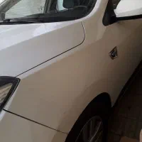 جک s5مدل۱۴۰۰اتومات موتور۲۰۰۰|خودرو سواری و وانت|قوچان, |دیوار