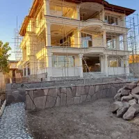 کاشی کار سرامیک کاری ماهر حرفه ای ۱۲ سا سابقه کار