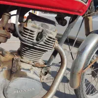 موتور موجوده سی جی ..روان|موتورسیکلت|کاکی, |دیوار