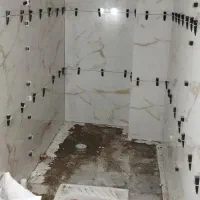کاشی کار کاشیکاری سرامیک  تخریب گچ لوله سنگ کار