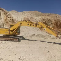 بیل مکانیکی کوماتسو ۲۰۰