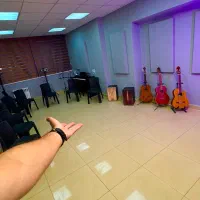 کلاس گیتار / آموزش گیتار / آموزش موسیقی|خدمات آموزشی|تهران, میدان ولیعصر|دیوار