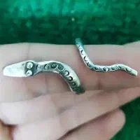 انگشتر تمام دست ساز نقره طرح مار