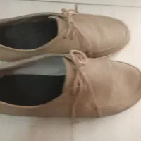 کفش سایز ۳۹