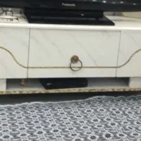 میزتلوزیون کاملاسالم درحدنو بروز