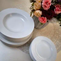 چینی گل سفید