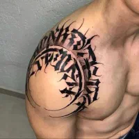 آموزش و اجرای تتو بدن با ۳۰٪ تخفیف