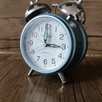 ساعت رومیزی زنگ‌دار