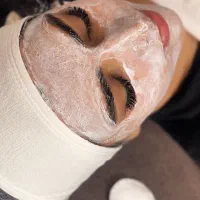 پاکسازی تخصصی صورت