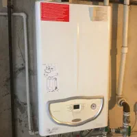 نصب وتعمیرتخصصی انواع پمپ آب ،پکیج آبگرمکن لوله کش