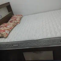 تخت خواب وتشک وپای تختی دونفره