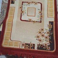 یه عدد گلیم و ۲تاپادری دایره ای