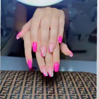 کاشت ناخن و پیرسینگ بدن|خدمات آرایشگری و زیبایی|قم, انسجام|دیوار