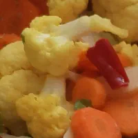 ترشی خونگی خوشمزه