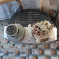 تلویزیون ۱۴اینچ و دوعدد موتور جاروبرقی.|سایر لوازم برقی|شیروان (خراسان), |دیوار