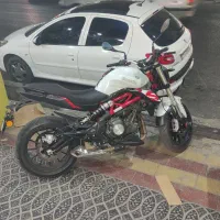 بنلی 300|موتورسیکلت|پیشوا, |دیوار