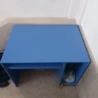 میز و صندلی سالم ومحکم