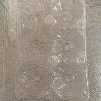 ظرف درب دار تخم مرغ ۶ تایی